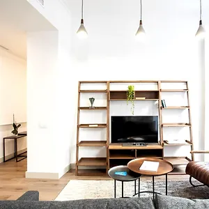 https://santos-studios.es-andalucia.com