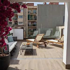 https://6-a-1-del-metro-centro-15.catalonia-hotels.com