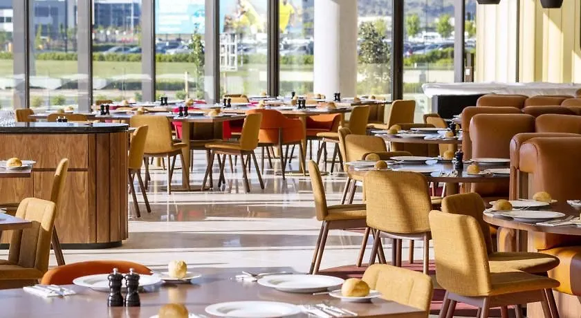 Vibe Hotel Canberra